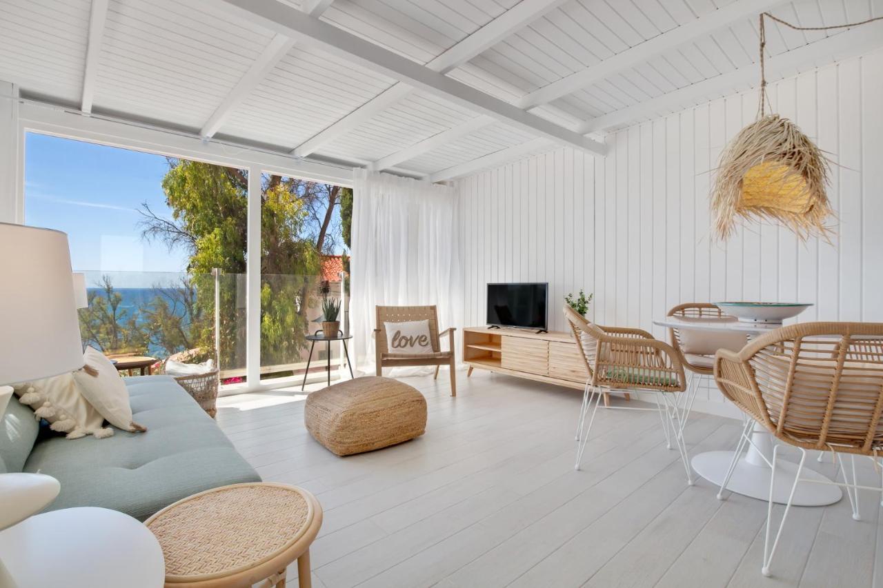 Casa De La Playa. Beach House With Magnificent Sea Malaga Luaran gambar